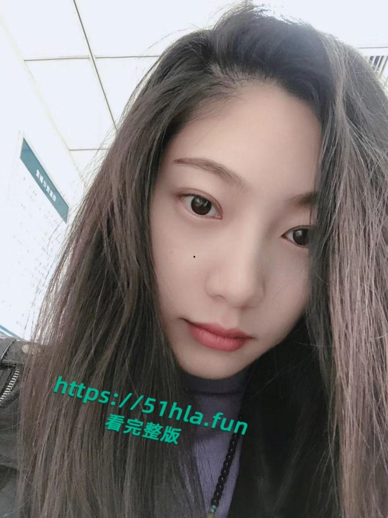 江苏新婚小母狗【蔡丽华】偷情视频被炮友曝光,顶级颜值超绝肥臀被炮友站起来蹬!-3