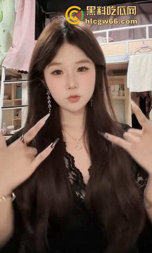 沪上多金大哥抖音评论区招妃,女大翻牌求爆操、面基现场爽到揪奶头揪红,全员在线排队伺候老爷!-10