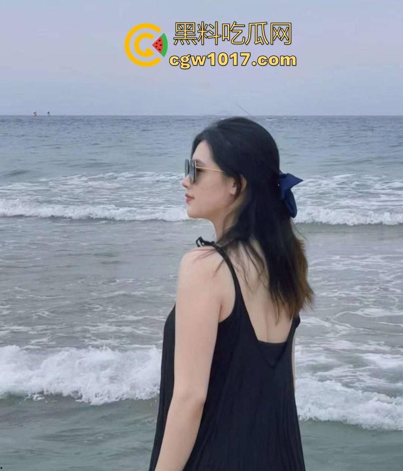 高颜值反差淫荡学生妹,约炮大屌猛男,露脸深喉吞大屌,榨干金主每一滴快感,引爆无尽快感!-4