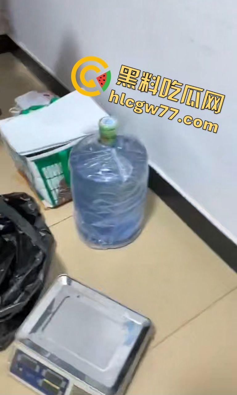 长沙酒店外卖送错房大瓜!600块美食被吃拒赔还打人!吃了还反咬赔偿金!-3