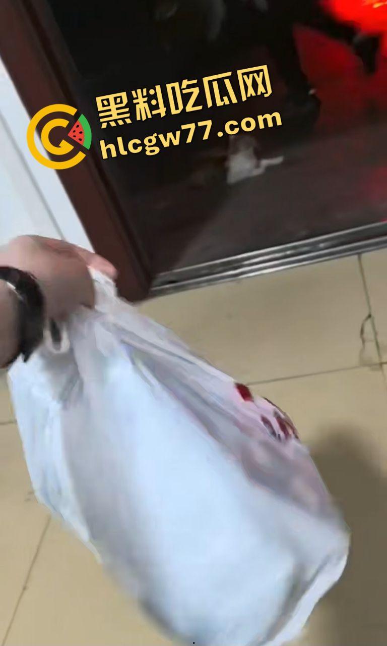 长沙酒店外卖送错房大瓜!600块美食被吃拒赔还打人!吃了还反咬赔偿金!-5