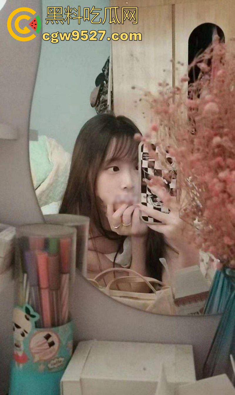 山东艺术学院舞蹈生【白梦雨】,清纯颜值顶级身材尤物,白天女神晚上母狗,被金主掰开嫩穴暴力抽插!-3