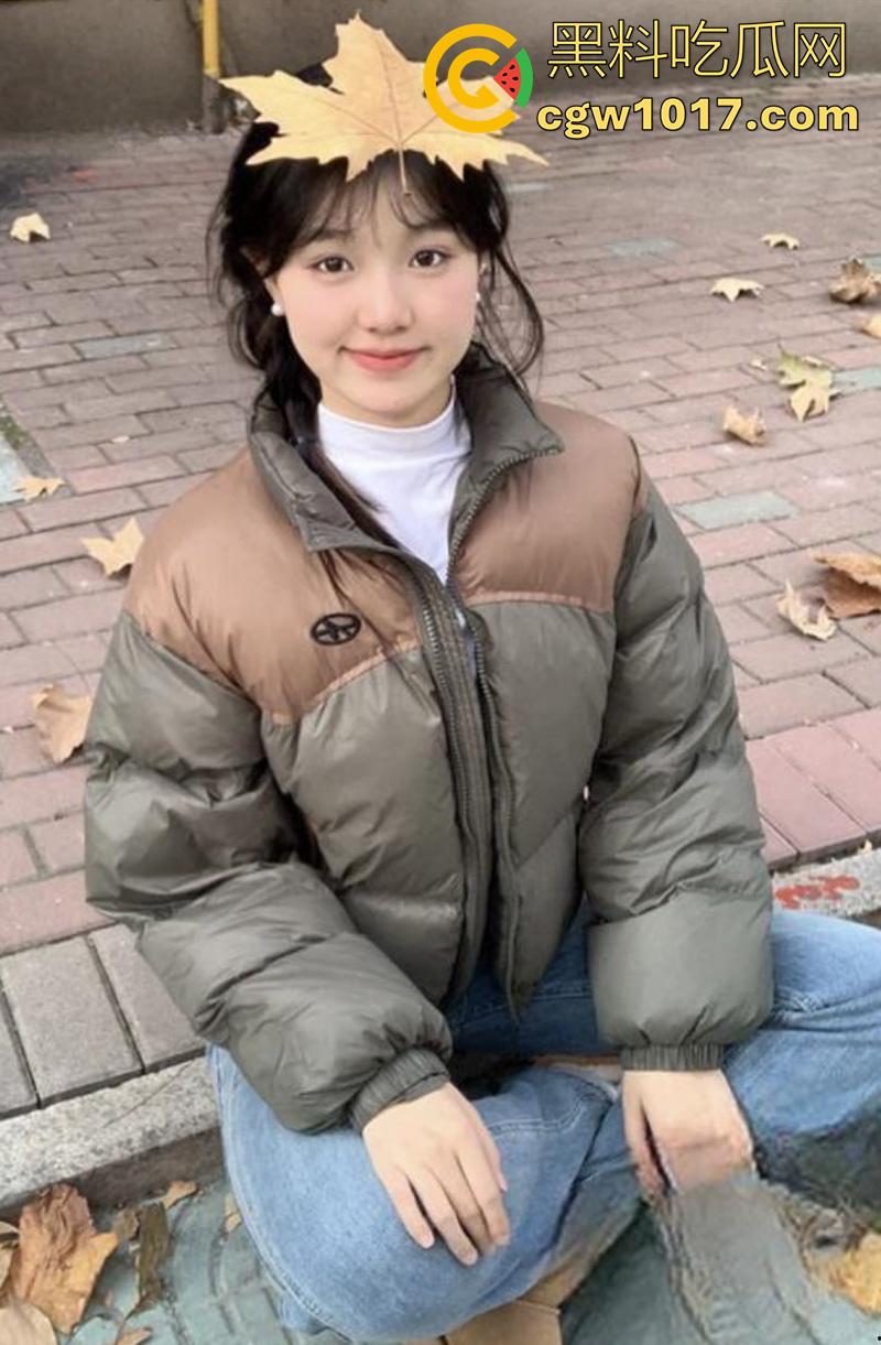 成都中医药大学,反差婊【满雨涵】,颜值超清纯的甜美嫩妹,被调教成母狗,在宿舍自拍露奶,结果视频遭曝光!-3