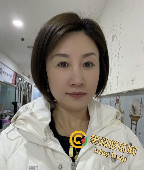 广西白皙人妻沦为黑人玩物!媚黑母狗的疯狂3P视频震撼流出,绿帽丈夫全程录下全过程!-3