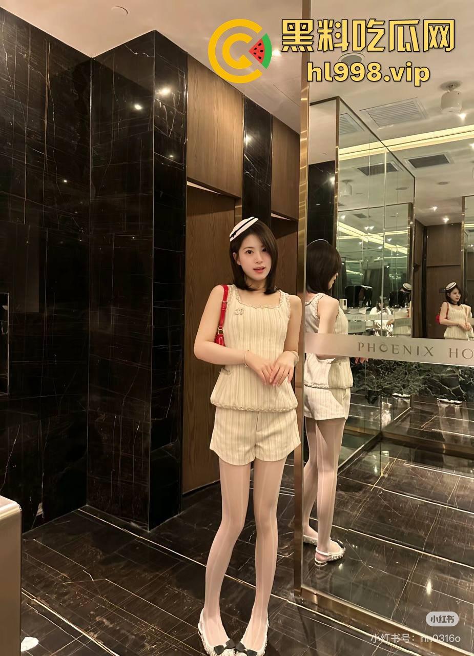 河南抖音小网红『王格格』遇上假富二代,幻想成阔太结果被骗光身子,做爱视频流出真是人财两空!-13