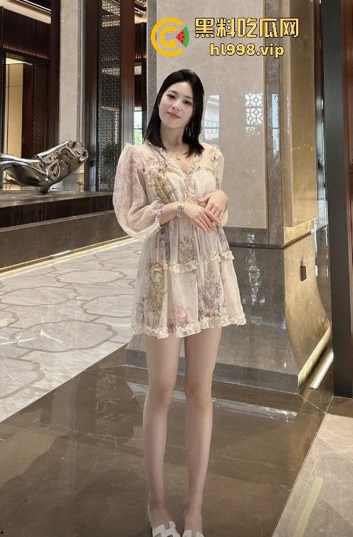 河南抖音小网红『王格格』遇上假富二代,幻想成阔太结果被骗光身子,做爱视频流出真是人财两空!-16