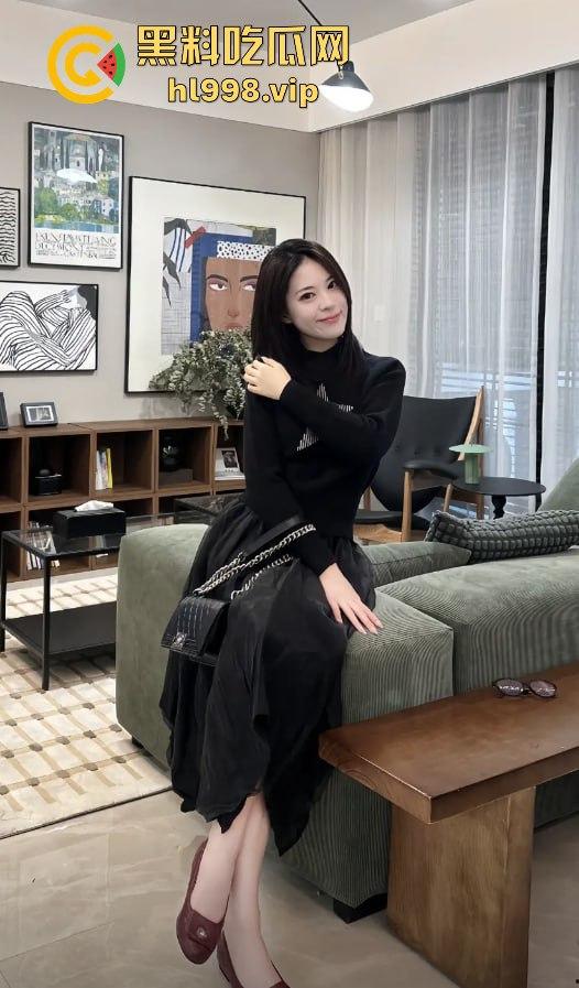 河南抖音小网红『王格格』遇上假富二代,幻想成阔太结果被骗光身子,做爱视频流出真是人财两空!-18