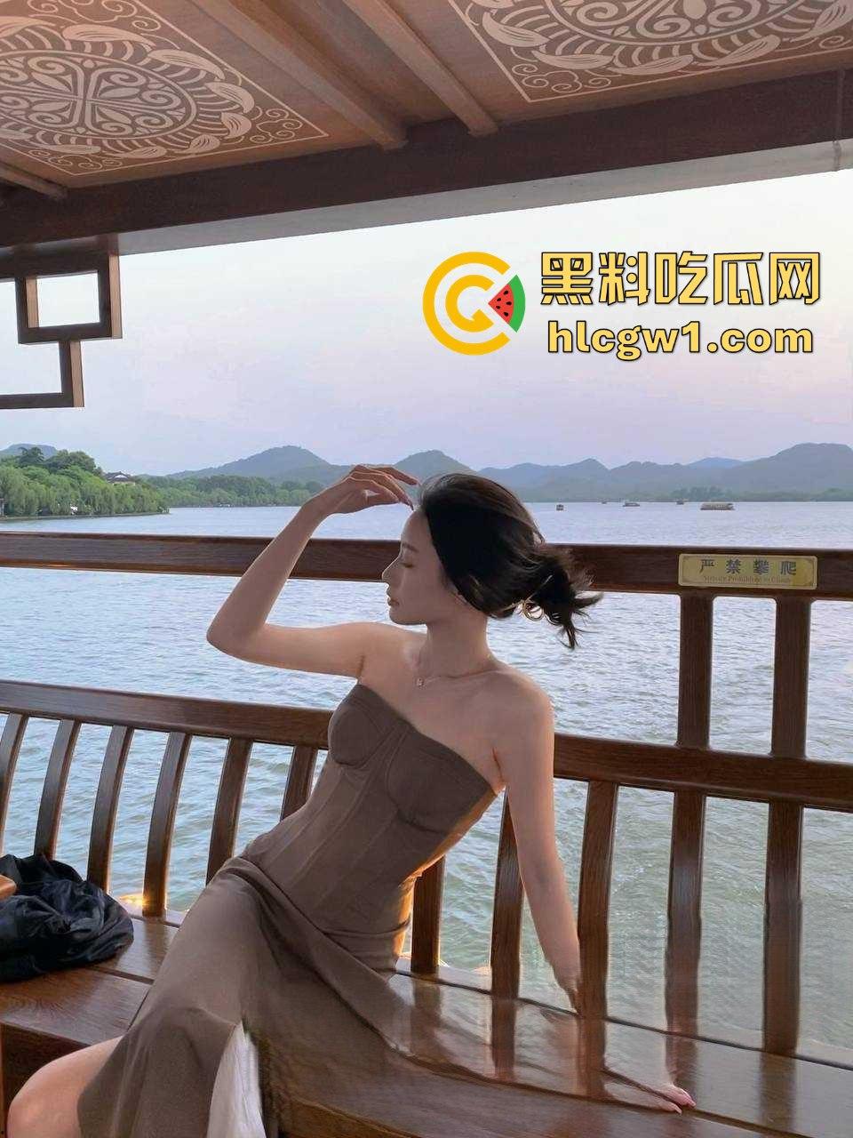 柳州夫妻激情视频外泄成艳照门,护士制服骚妻深情吃鸡,内射浪叫高能流出,维修店员功德无量!-10