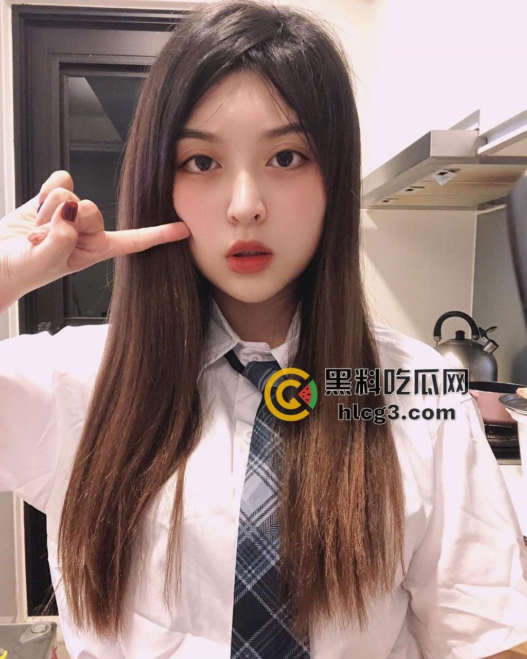 【独家泄密】传媒名校高材生『陈欣』为接戏甘愿被潜规则,高颜值D罩杯呻吟声撩人心弦!-2