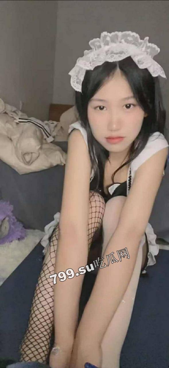 精品泄密！四位美女小姐姐私密视频流出 均有露脸 玩的就是真实-13