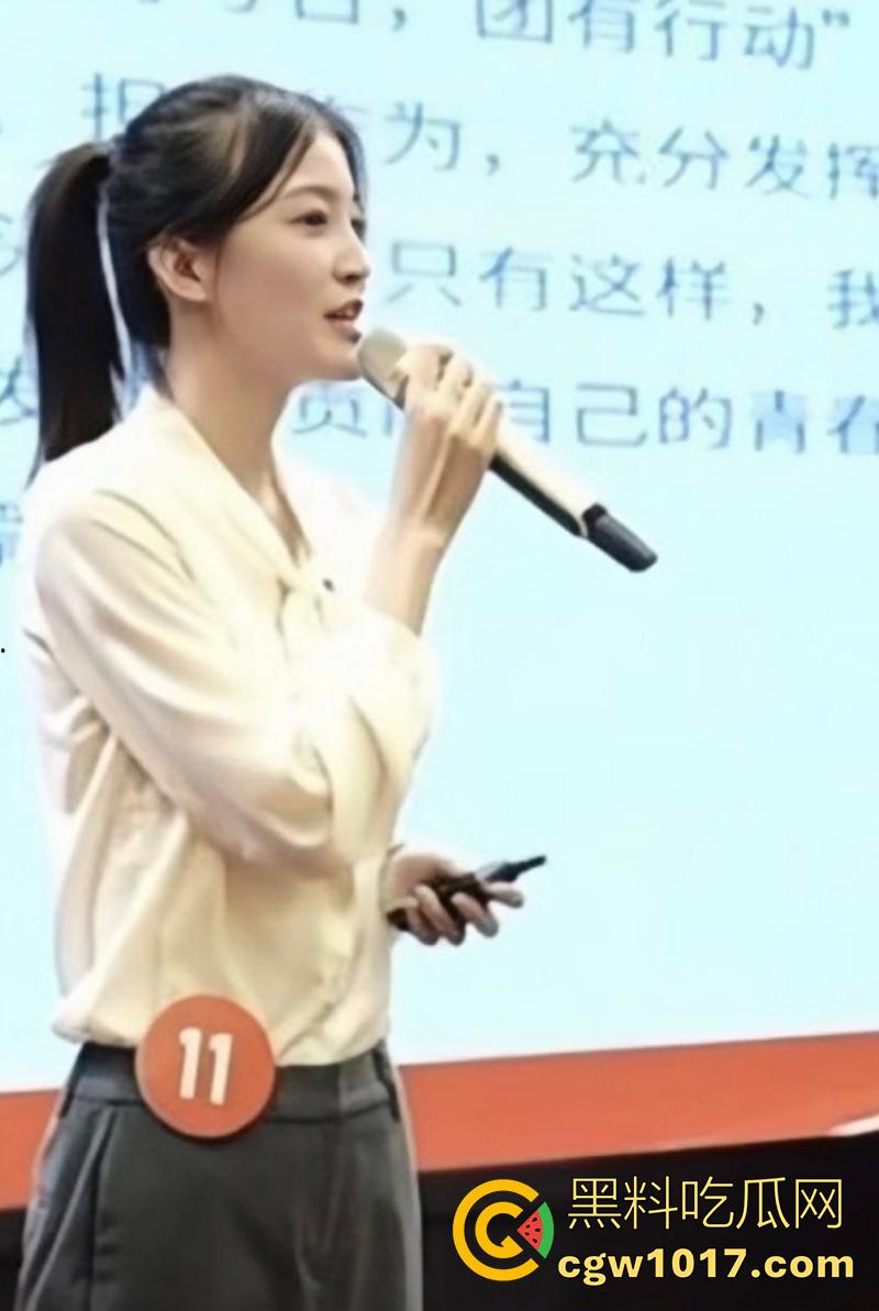 上海师范大学校花【陈祎】,御姐颜值腿长逆天,被金主爸爸包养,酒店口交吃鸡性爱视频泄漏!-2