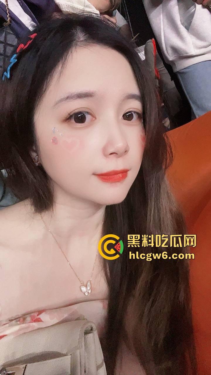 浙江福建极品美艳人妻【谢秋艳】视频自慰,挑逗在工作的老公!-10