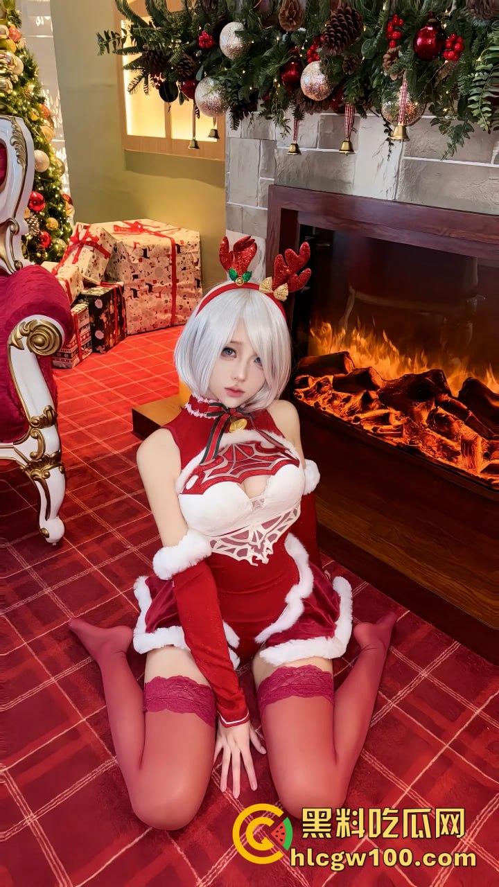 昨晚圣诞夜全员骑鹿 圣诞炮王排行榜火辣出炉 骚气红装妹子一边抽烟喝酒一边操B,礼物湿得发亮!-25