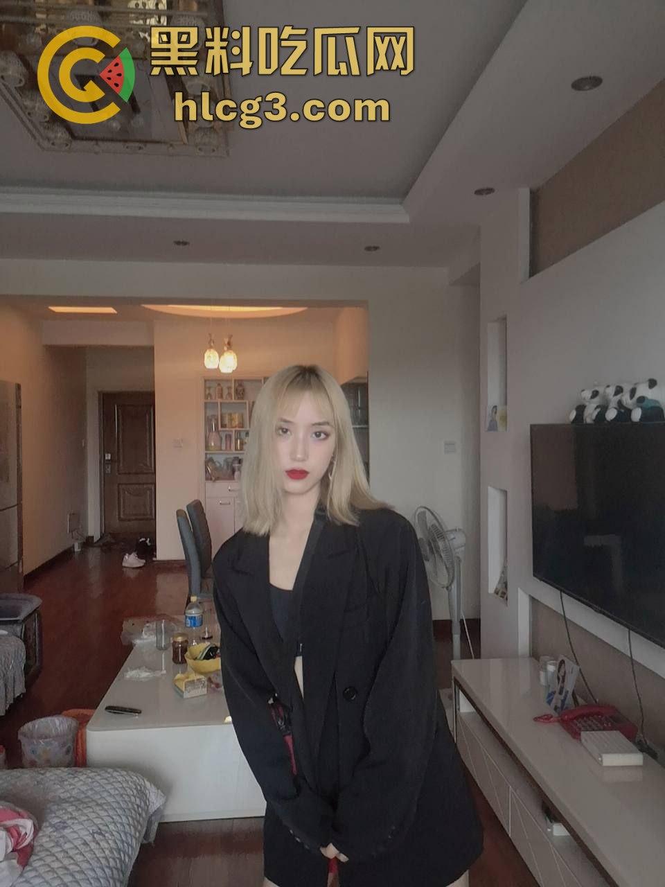 成都高颜值老师胡可煊全裸调教视频泄露,变身听话母狗!-3