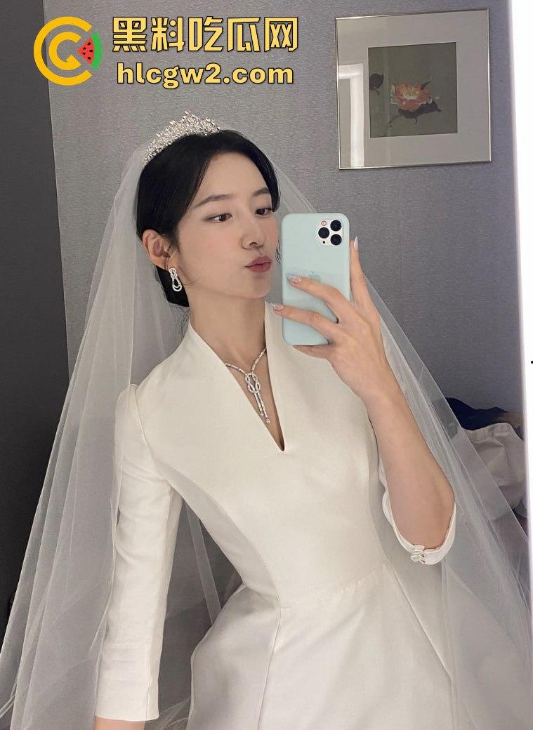 『朴智贤』全裸上演大胆诱惑,『宋承宪』激情相伴!Hidden Face床戏尺度爆表堪比经典三级片!-13