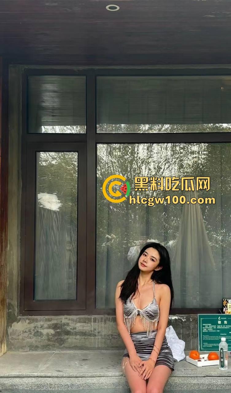 南开女研究生【孙雪瑶】被内射全程露脸,肥臀后入高潮不断,吃鸡时的陶醉表情成最大看点!-1