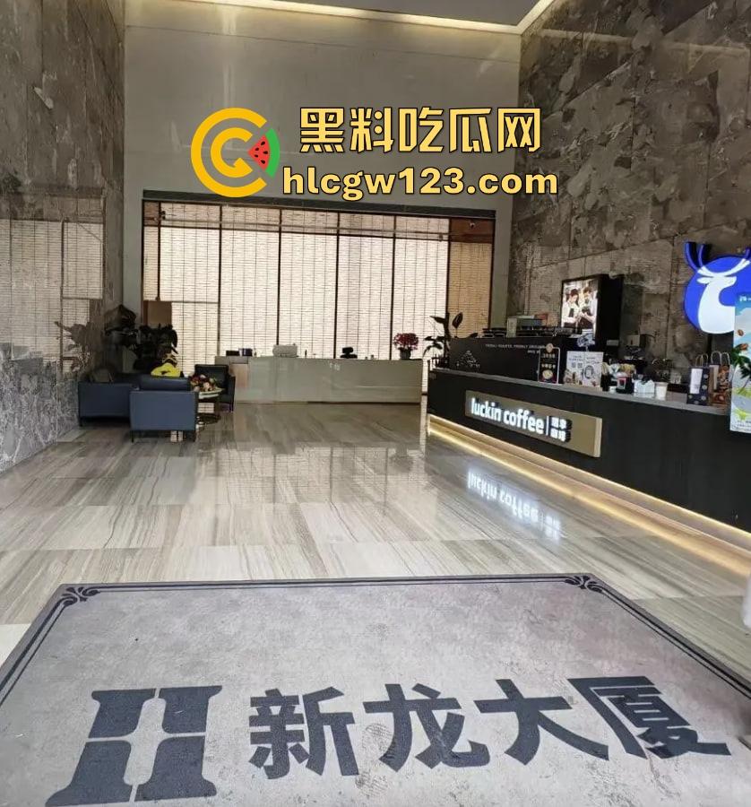 深圳龙华新龙大厦讨薪不成血腥砍头摔楼下，老赖换老板被狠人极限11送上西天，脑袋滚地血溅三尺！-10