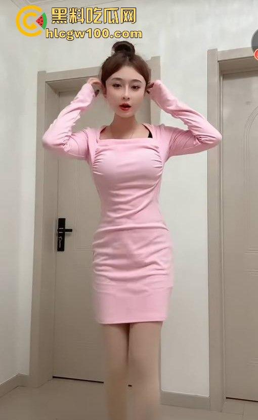 快手反差网红【武霖儿】私人定制视频流出,露脸自慰骚的一批妥妥的精液容器,内容炸裂!!-6