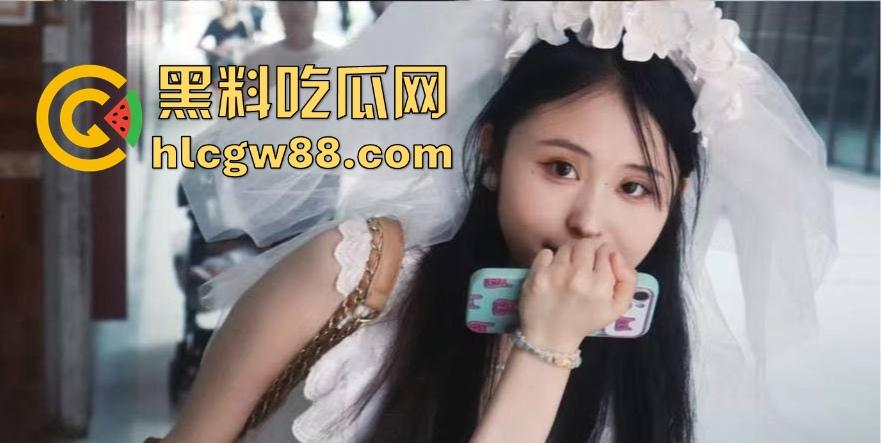 四川军嫂【任思莹】出轨亲姐老公，老公怒爆自拍性爱视频泄愤，性欲强的母狗一发不可收拾，这波震惊全网！-4