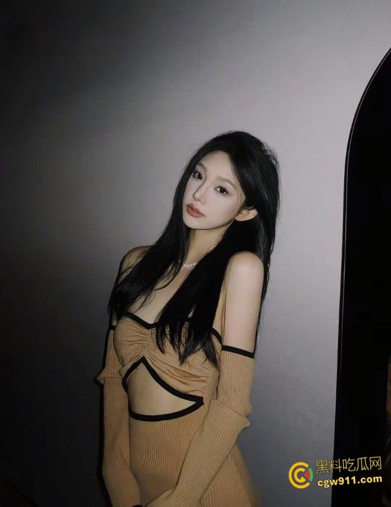 王思聪前女友【慎婕】分手大瓜，被前任树一怒斥出轨闺蜜前男友，其约炮嫖娼身染性病做爱视频曝光！-5