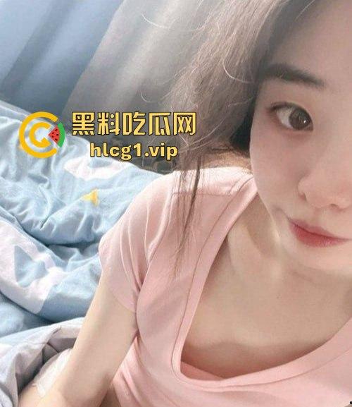 瓜友爆料约了个技校02年清纯妹，外表无辜其实援交老司机！那叫声简直让人顶不住！-2