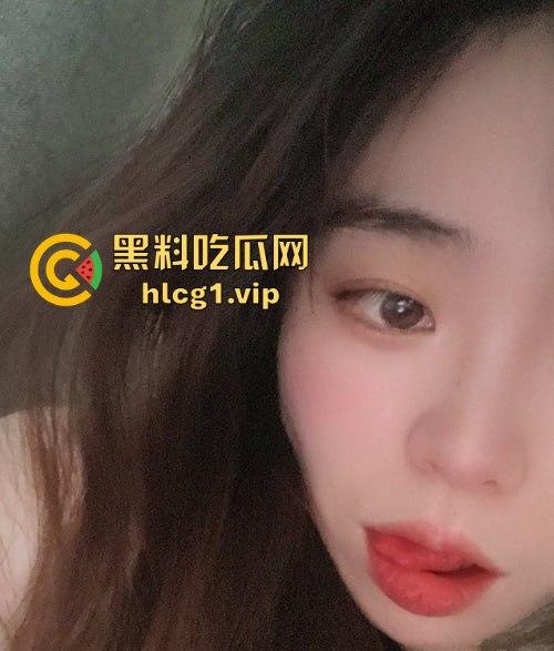 瓜友爆料约了个技校02年清纯妹，外表无辜其实援交老司机！那叫声简直让人顶不住！-6