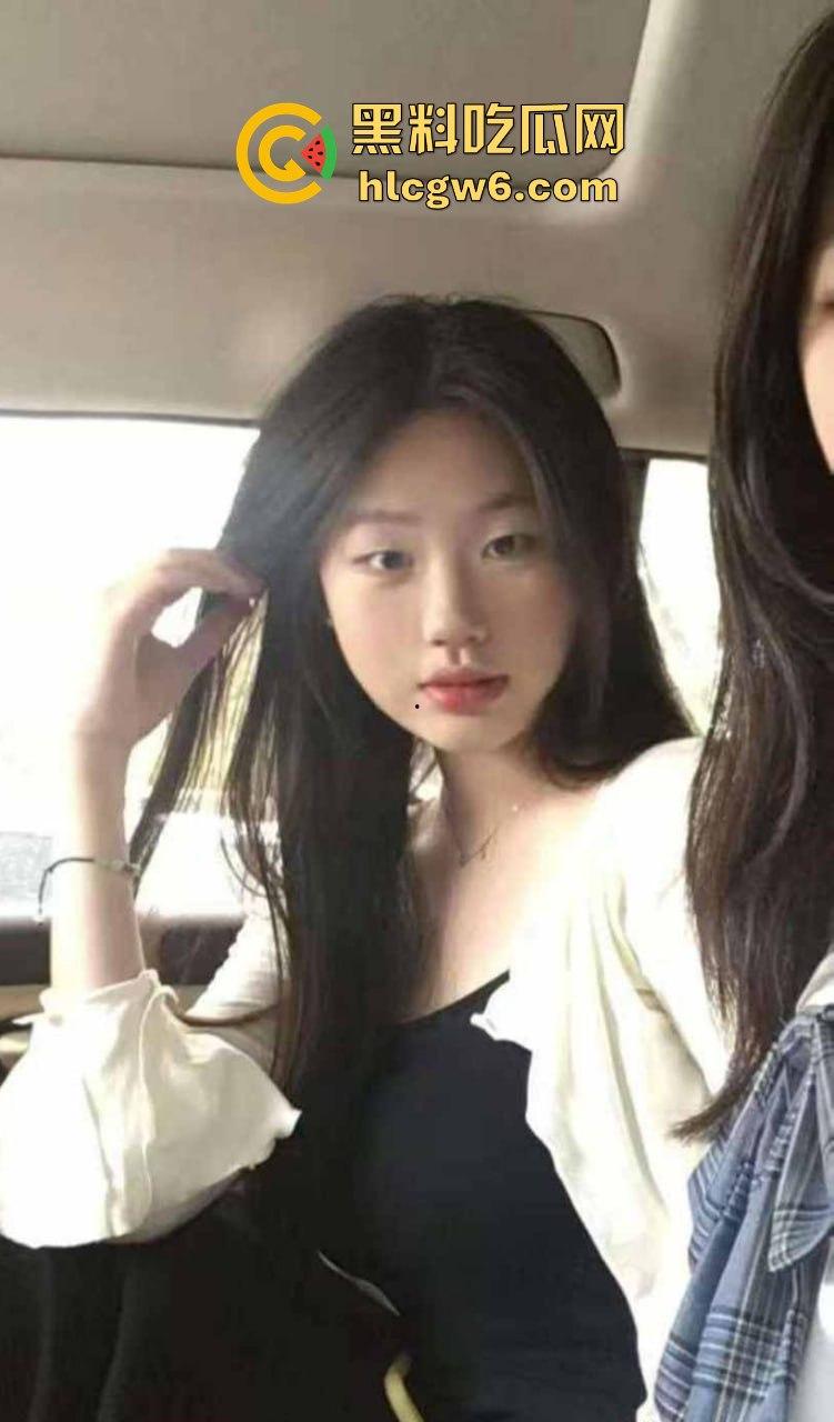 河南20岁骚货【李琦】风骚视频曝光 黑丝连体情趣内衣大跳骚舞 自慰高潮湿到滴水 骚货天花板就是她!-7