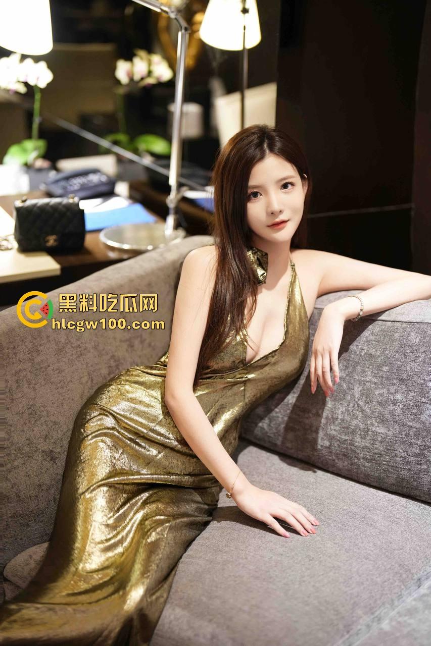 深圳罗湖换妻神人『fordr』高铁露出预热,酒店变身榨汁机,边吃老公鸡巴边被单男狂插,这骚嘴输出真顶!-6