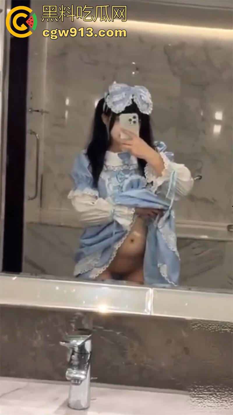 推特精盆小母狗【无敌小亦】,绝对是嫩妹萝莉天花板,大尺度私拍会员付费福利,视频曝光免费看!-5