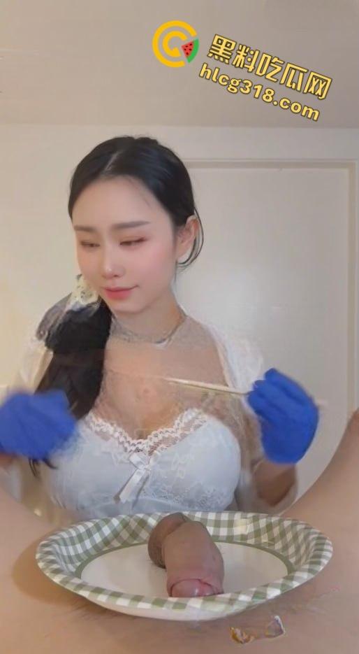 推特性爱大师美腿女王【汐梦瑶】,品尝芥末鸡巴刺身,精液寿司口爆再吃掉!-1