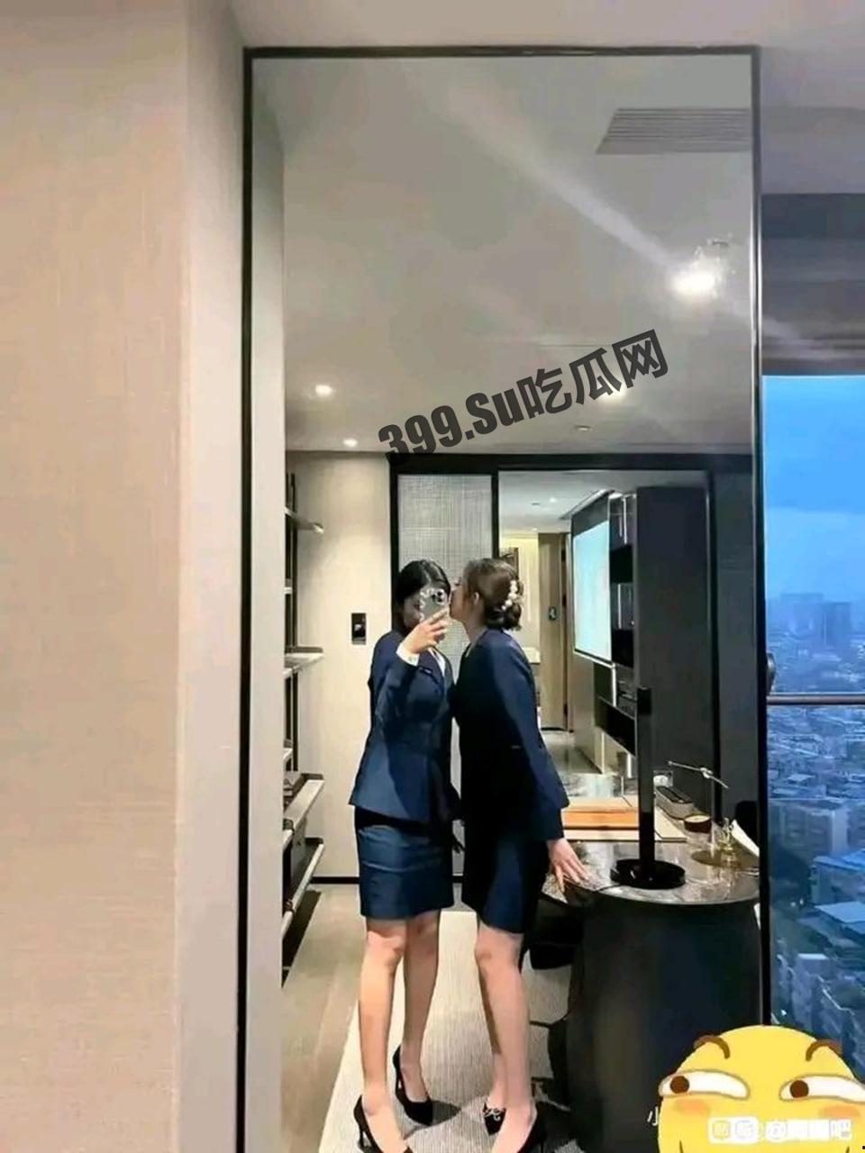 重磅热瓜 恒大地产销售部母女姐妹花被金主老板双飞啪啪被曝视频流出-3