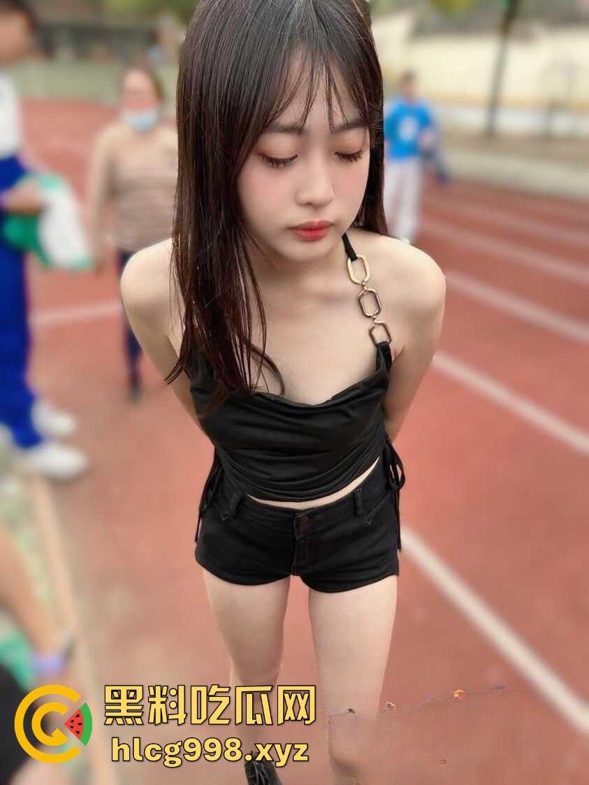 沈阳医科大学超骚大二学妹【李冬梅】全裸自慰视频外流!男友是绿毛龟,极品小姐姐就这么被共享了!-2