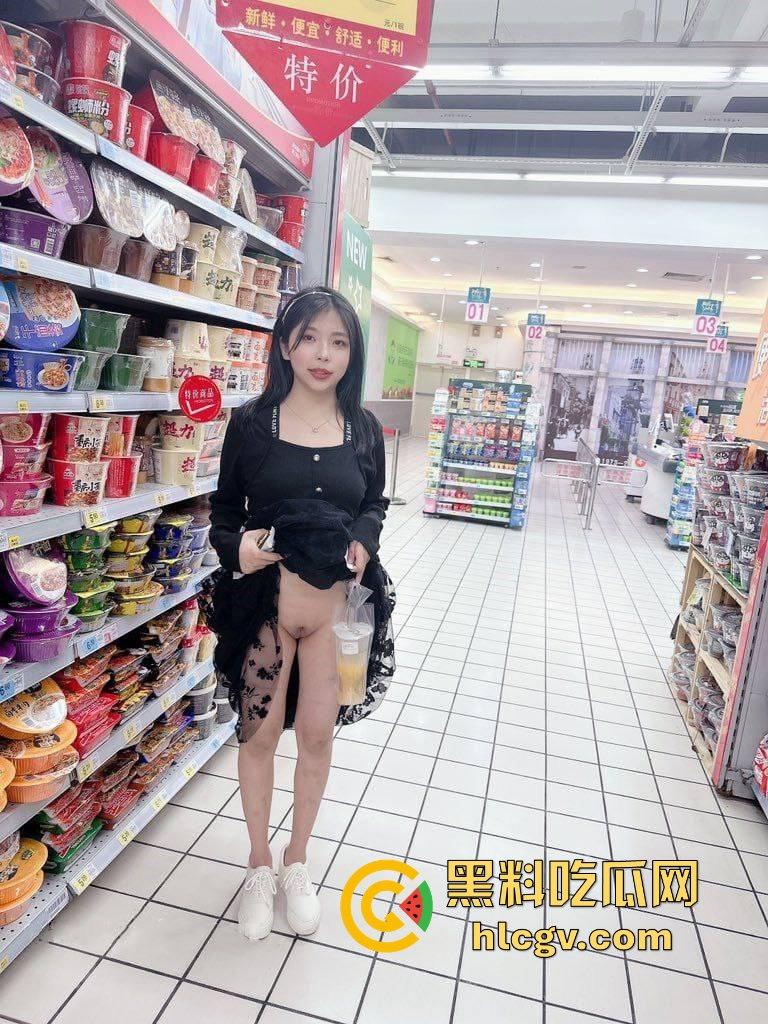 瓜友爆料约炮小红的悲惨故事，大专妹子被金钱调教，多人轮奸生活逼成这样，心疼不忍下屌！-3