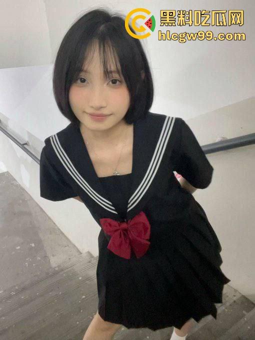 江西短发萌妹【孙怡】私密照疯传,掰穴露骚逼给男友拍,学校学霸家里宝,清纯小处女实际逼都黑了!-3