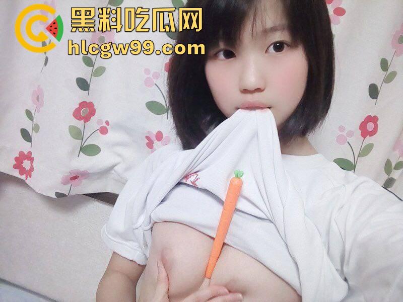 江西短发萌妹【孙怡】私密照疯传,掰穴露骚逼给男友拍,学校学霸家里宝,清纯小处女实际逼都黑了!-10