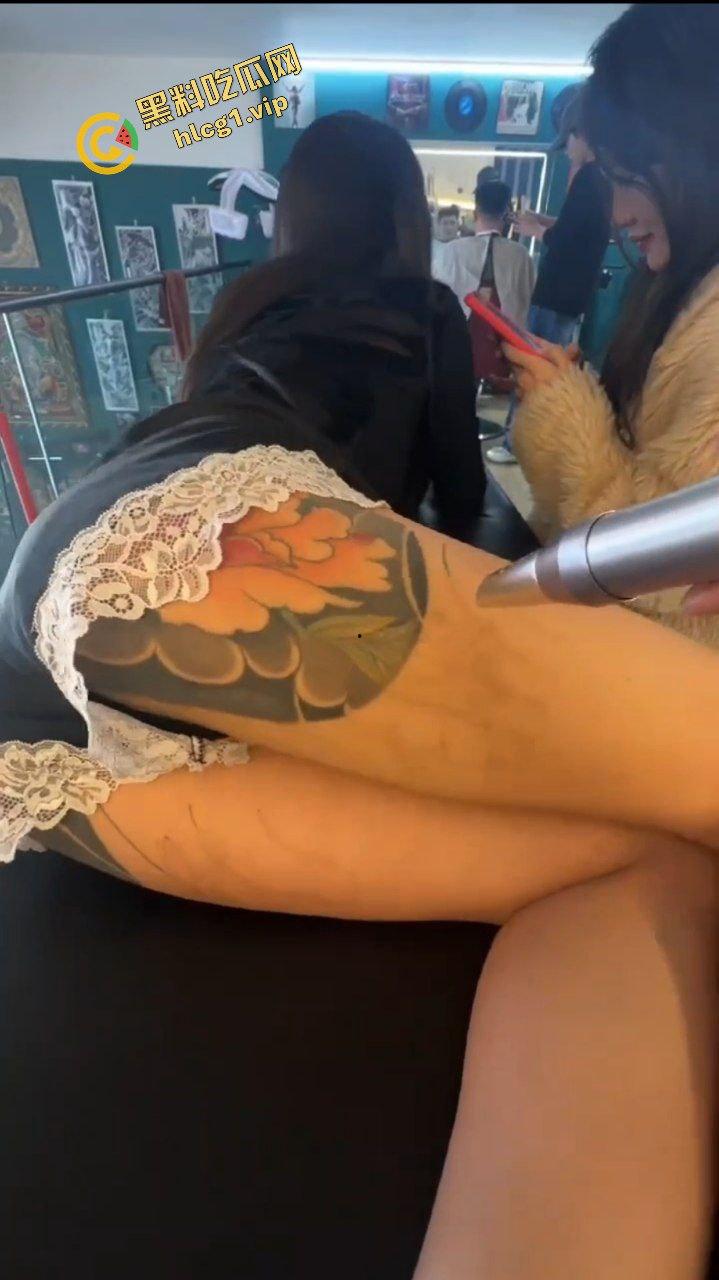 盘点各路 精神妹社会姐纹身!纹逼纹奶子 只为彰显母狗风范!-1