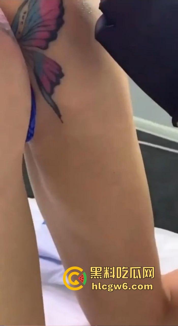 土豪新宠白虎洋马『jiesxi』重金改造 粉鲍够嫩 屁股上的蝴蝶纹得更骚,能动的蝴蝶菊谁顶得住?-4