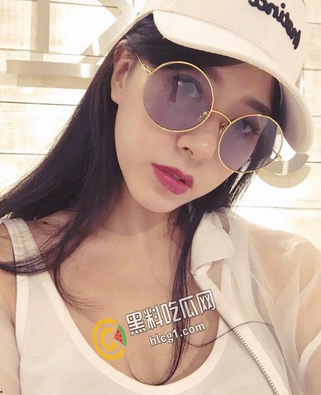 超高颜值校花与男友做爱视频泄密曝光。什么是恋爱？你把男朋友放心上男朋友把你放网上-4