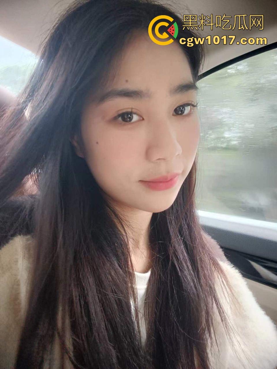 可爱清纯白月光最终还是倒在金主的大屌下,曾经可爱单纯的她以沦为金主性奴,胯下侍奉爆筋肉棒,她再也回不来了!-1