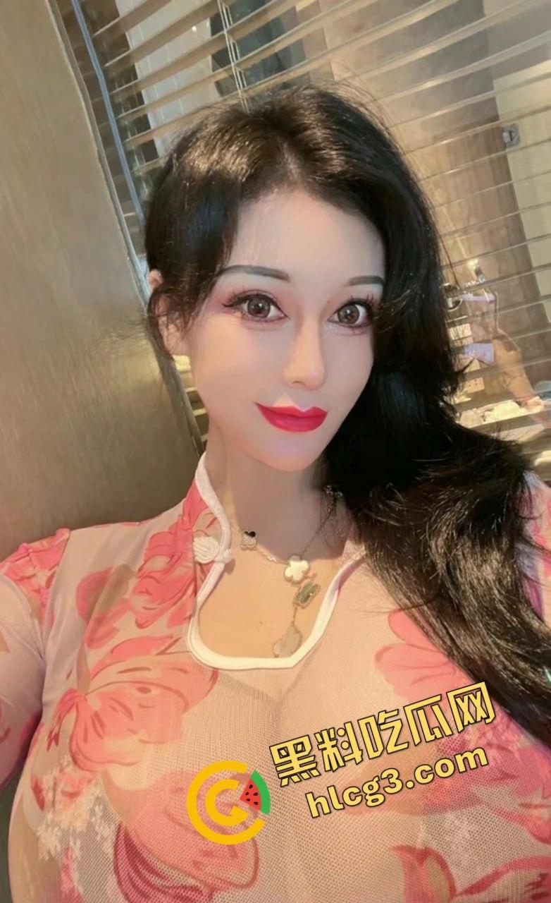 快手微博女神『芷仪宝』大哥私拍视频外泄!1对1露点抠逼喷射自慰视频意外流出,欧洲翘臀让哈登都甘拜下风!-10