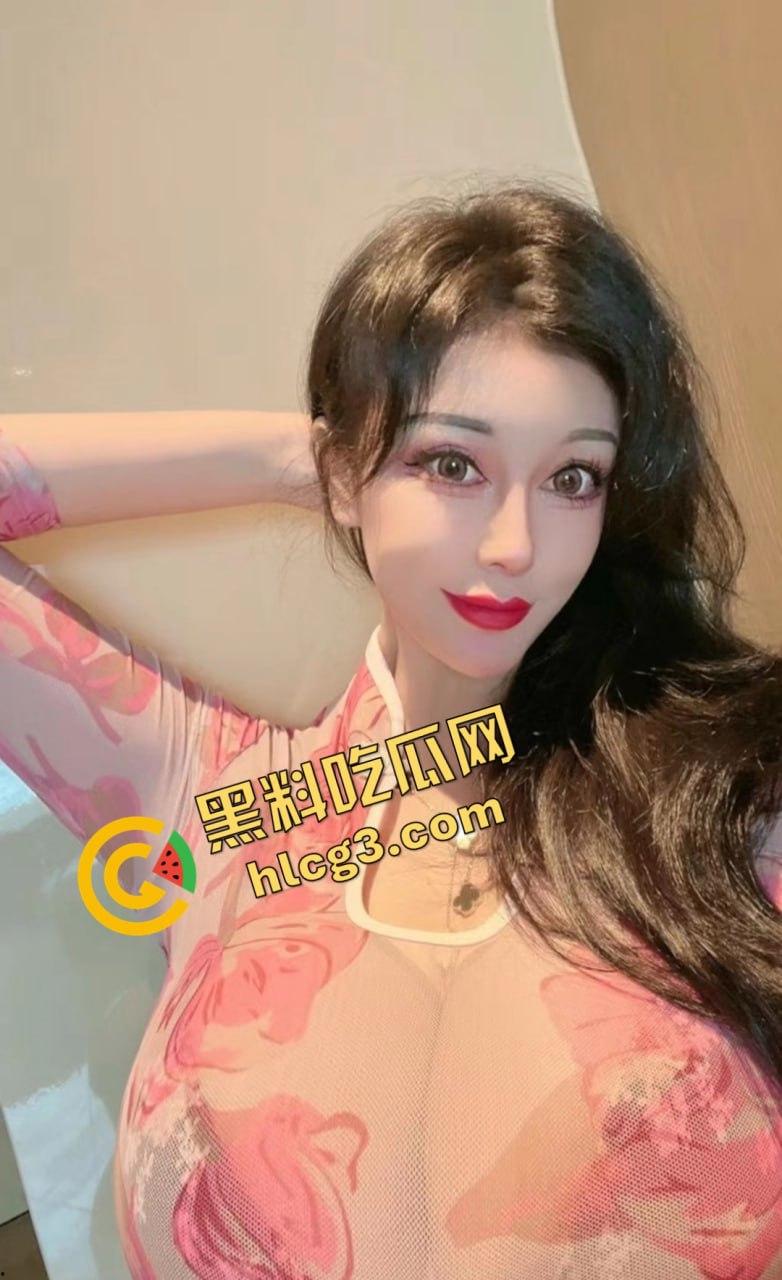 快手微博女神『芷仪宝』大哥私拍视频外泄!1对1露点抠逼喷射自慰视频意外流出,欧洲翘臀让哈登都甘拜下风!-14