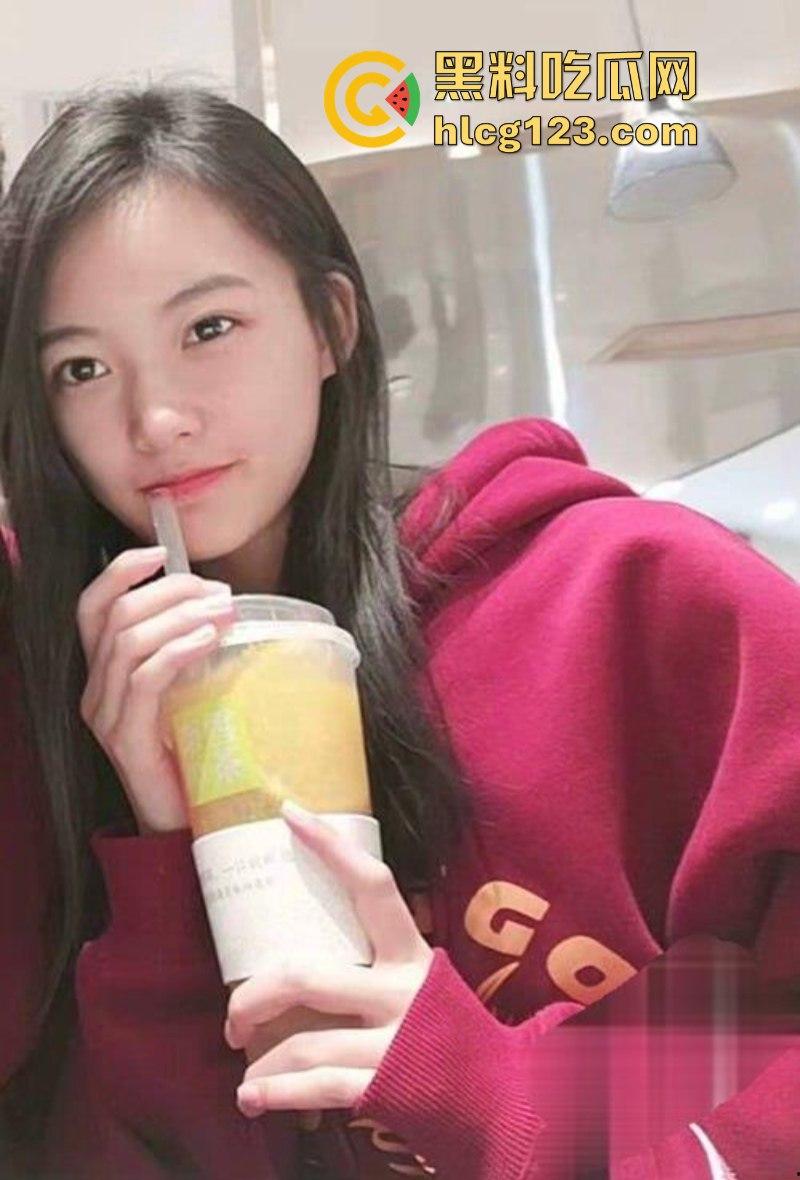 河北承德医学院口腔医学专业大二美女【朱梦玲】被曝私密视频!被男友调教深喉口交一丝不苟!-1