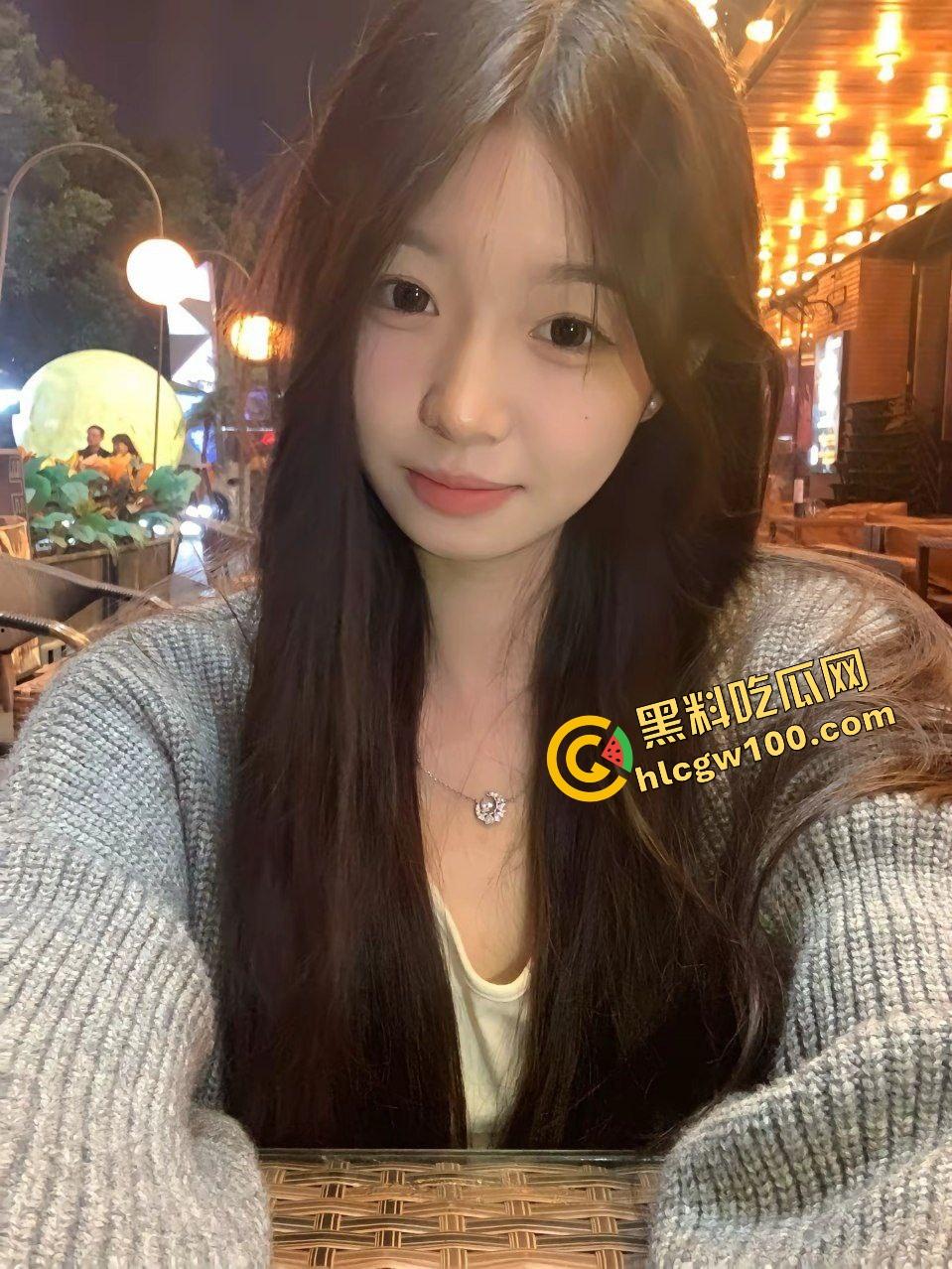 成都纺织专科精神妹反差骚婊子『肖洁』KTV深喉口交大哥 肛塞调教酒店黑丝操逼娇喘淫叫!独家曝光流出!-2