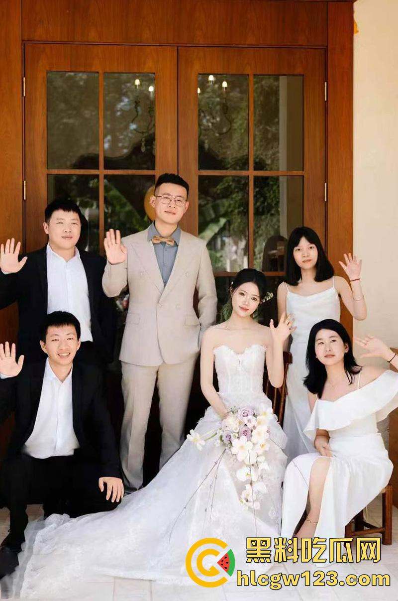 松阳交通局情圣【潘俊霖】,一屋两妻惊天大瓜,脚踏两船双婚礼,银行女与正牌女联合砸场!-1