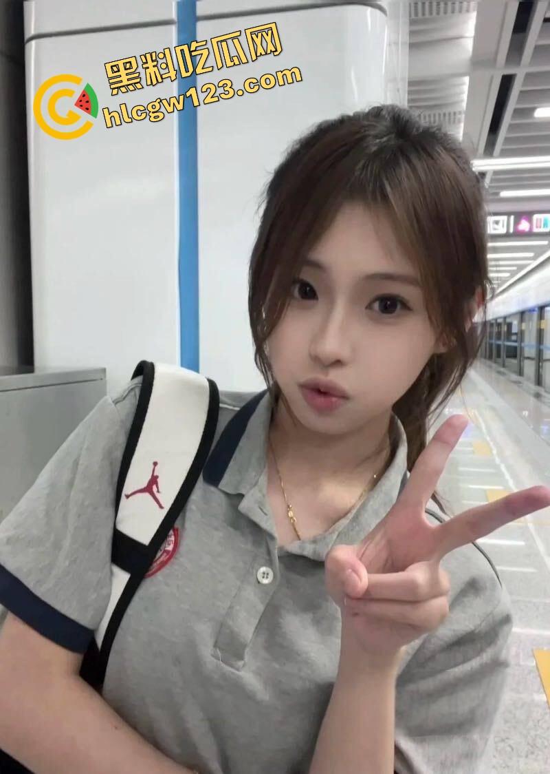 福建厦门二中学妹【徐彩婷】怀孕丑闻席卷全网,学生妹被操怀孕,男友不负责却曝光同居啪啪视频,骚母狗一只!-4