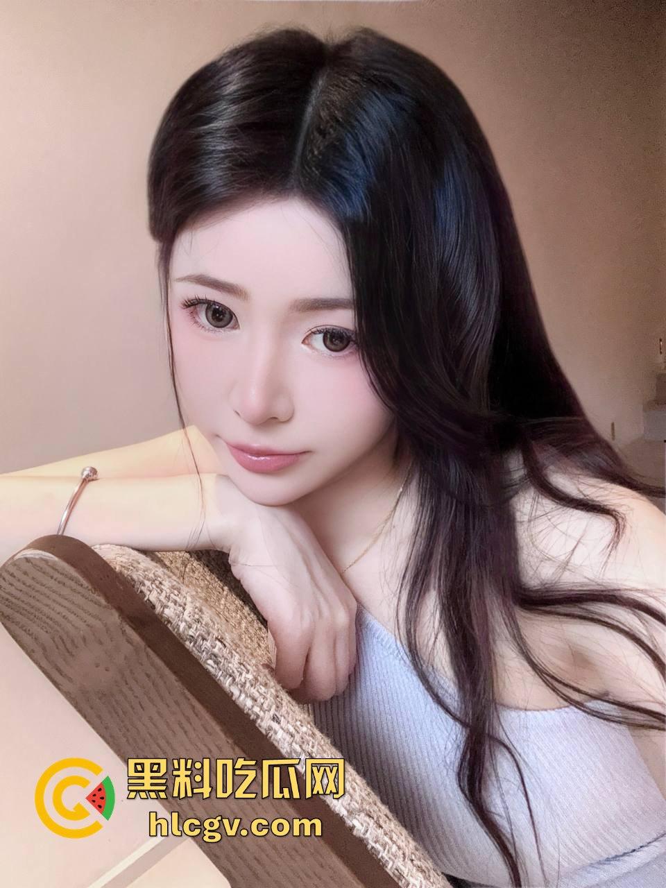 上海绿奴自爆极品骚妻!丝袜长腿撩到极致在线求单男!主动掰开骚穴邀单男干到爽!-25