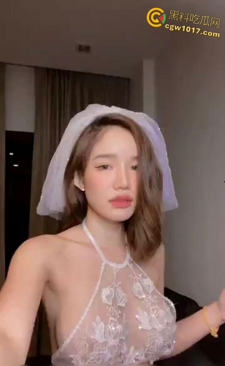 泰国选美丑闻,2025冠军【苏帕妮】,性感内衣挑逗、热辣私密镜头,巨乳翘臀让人欲罢不能。-4