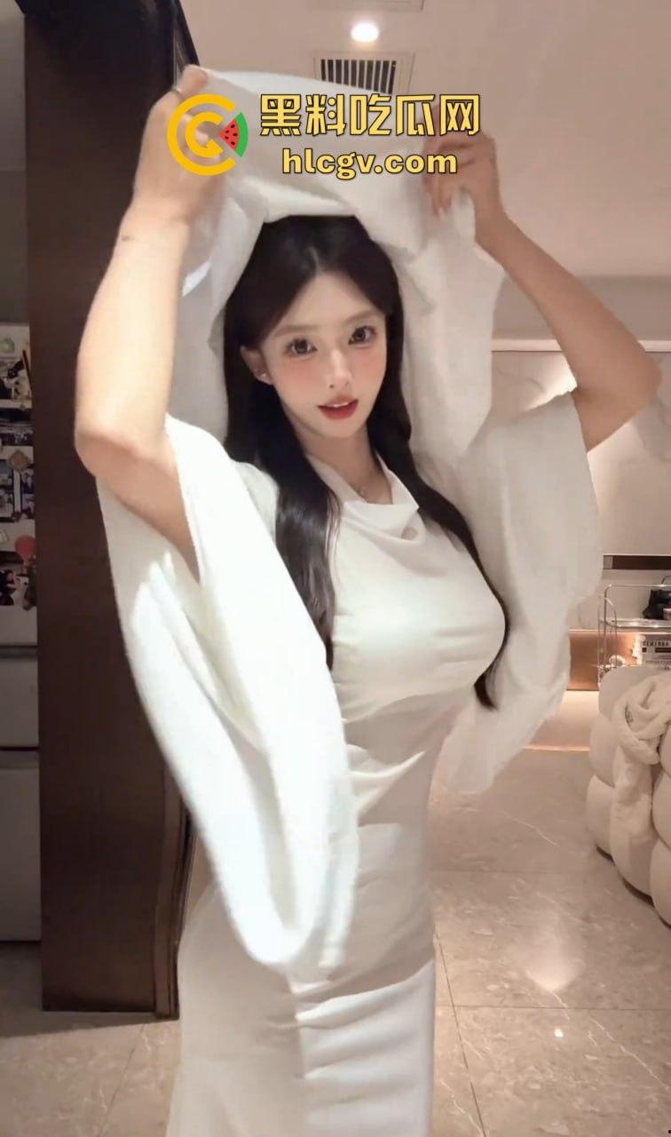 万圣节限定胆小慎点!鬼面娘性感到榨人精尽亡,极品身材撑起顶级炮架,告诉俺娘俺不是孬种!-17