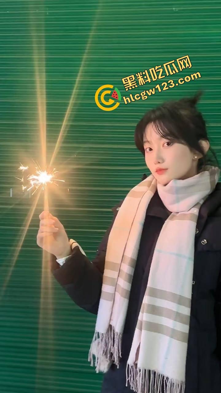 河北龟男自带剧本，老婆想被别的男人操，亲自安排单男上门，酒店3P玩成绿帽淫妻淫语调教局！-4