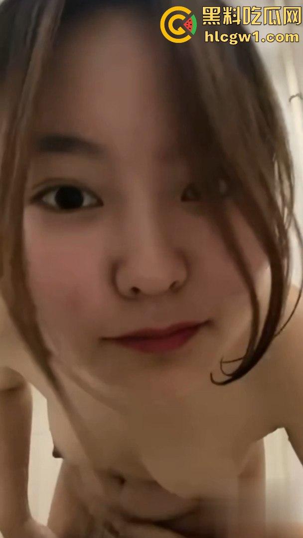 烟台大学城的最新破事儿!大三『李志敏』白天扮纯晚上扮狗,分手后渣男爆出猛操视频,屁股颠得比马都狠!-10